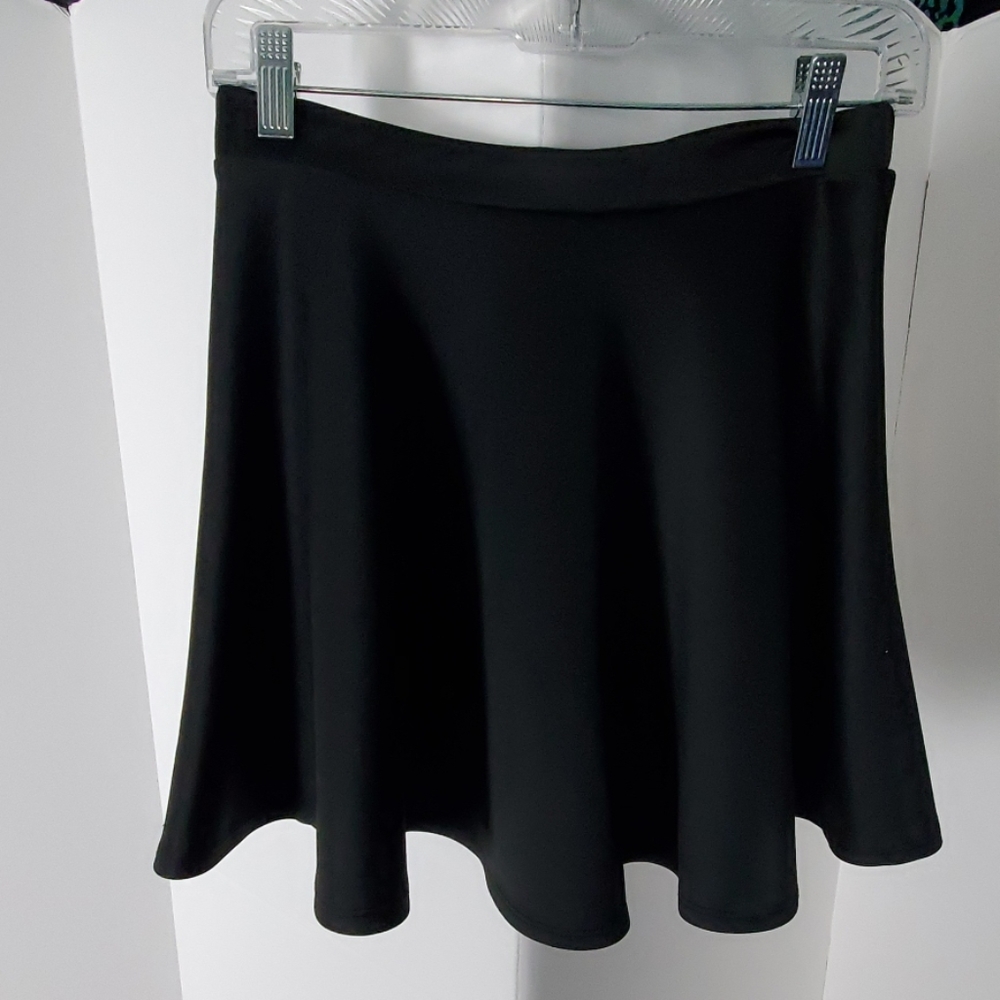 Love Culture Black Plain Skater Circle Skirt